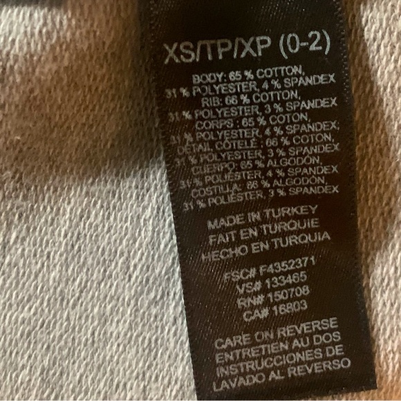 • Avon Hoodie “RETAIL THERAPY• XS • - Picture 8 of 8